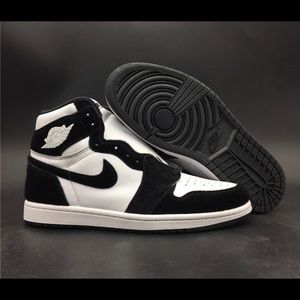 ISO BLACK AND WHITE JORDAN 1